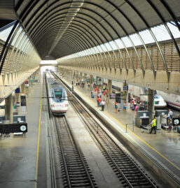 Sevilla station