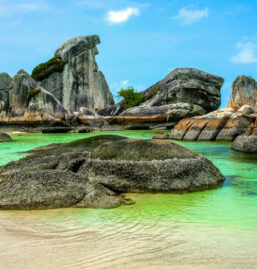 Tanjung Tinggi Beach	Belitung	Indonesia