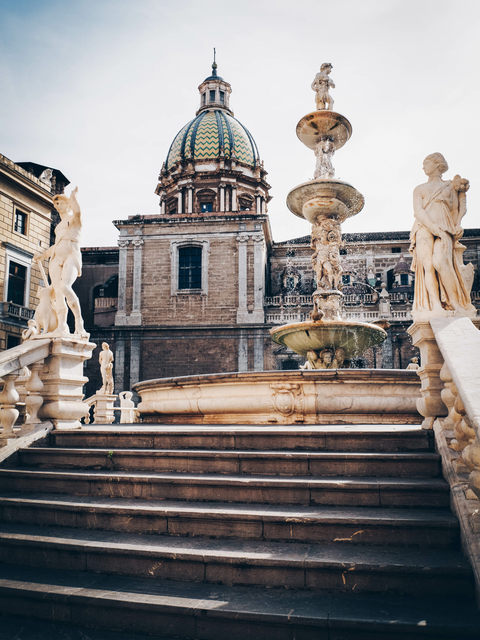 Herbstliche Die schönsten Inseln Europas im Herbst