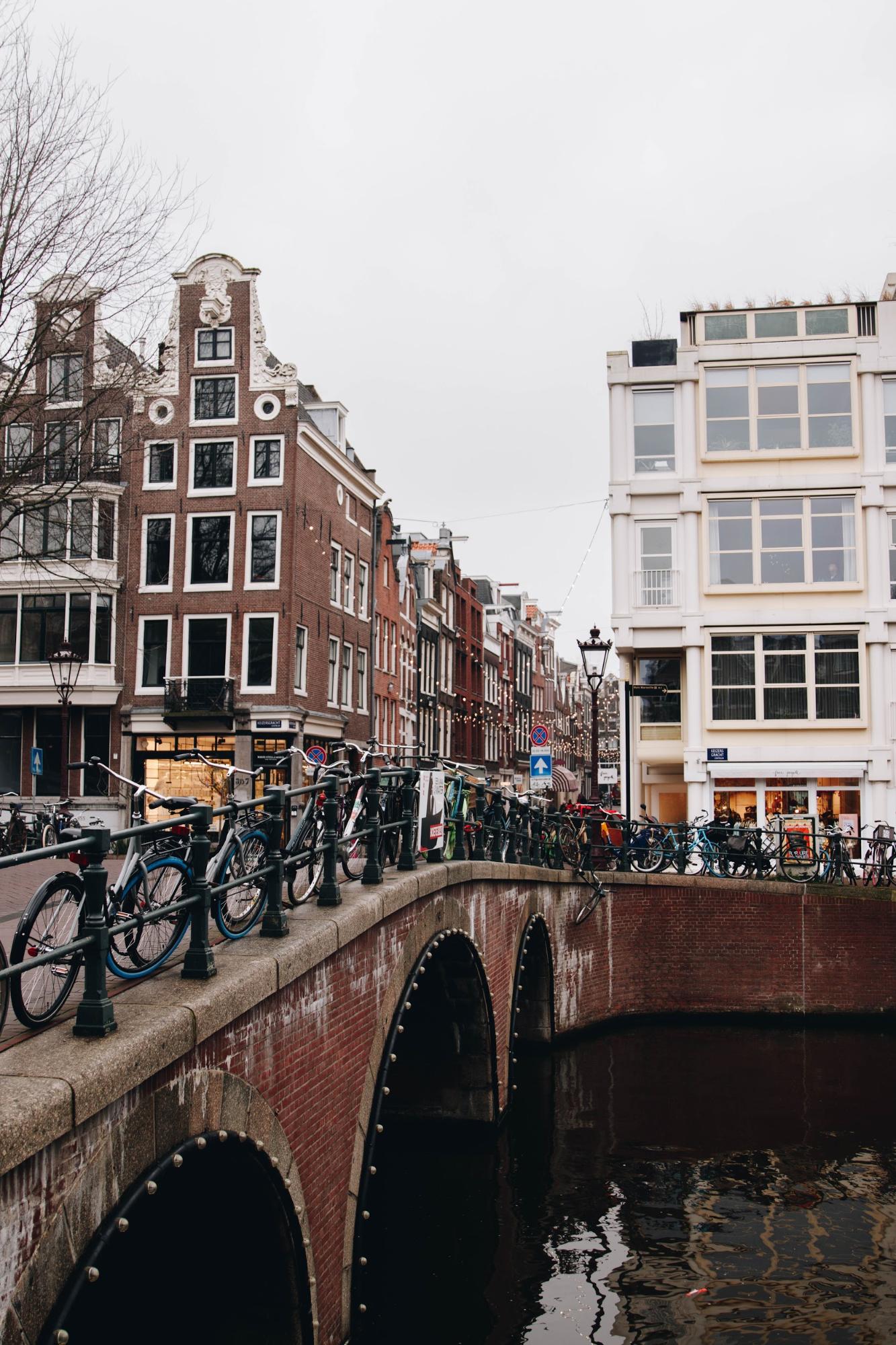 72 heures à Amsterdam