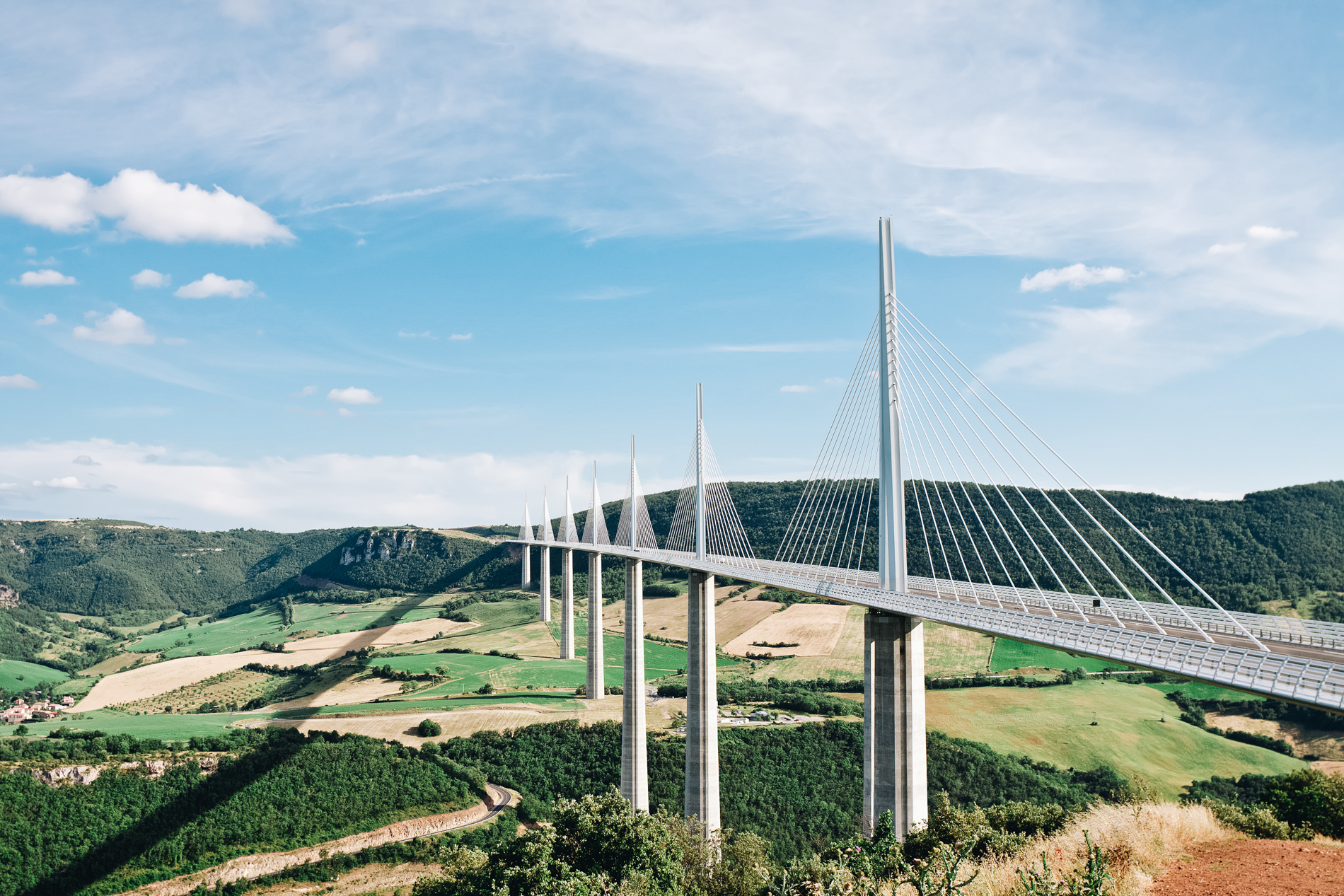Das Millau Viadukt und Europas schöne Brücken