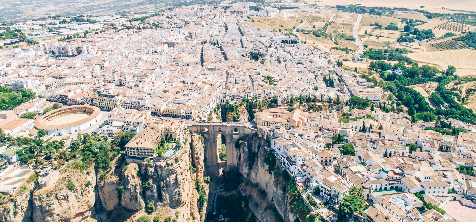 Das Millau Viadukt und Europas schöne Brücken